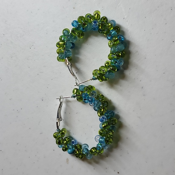 Blue and green hoop earrings - Picture 1 of 3